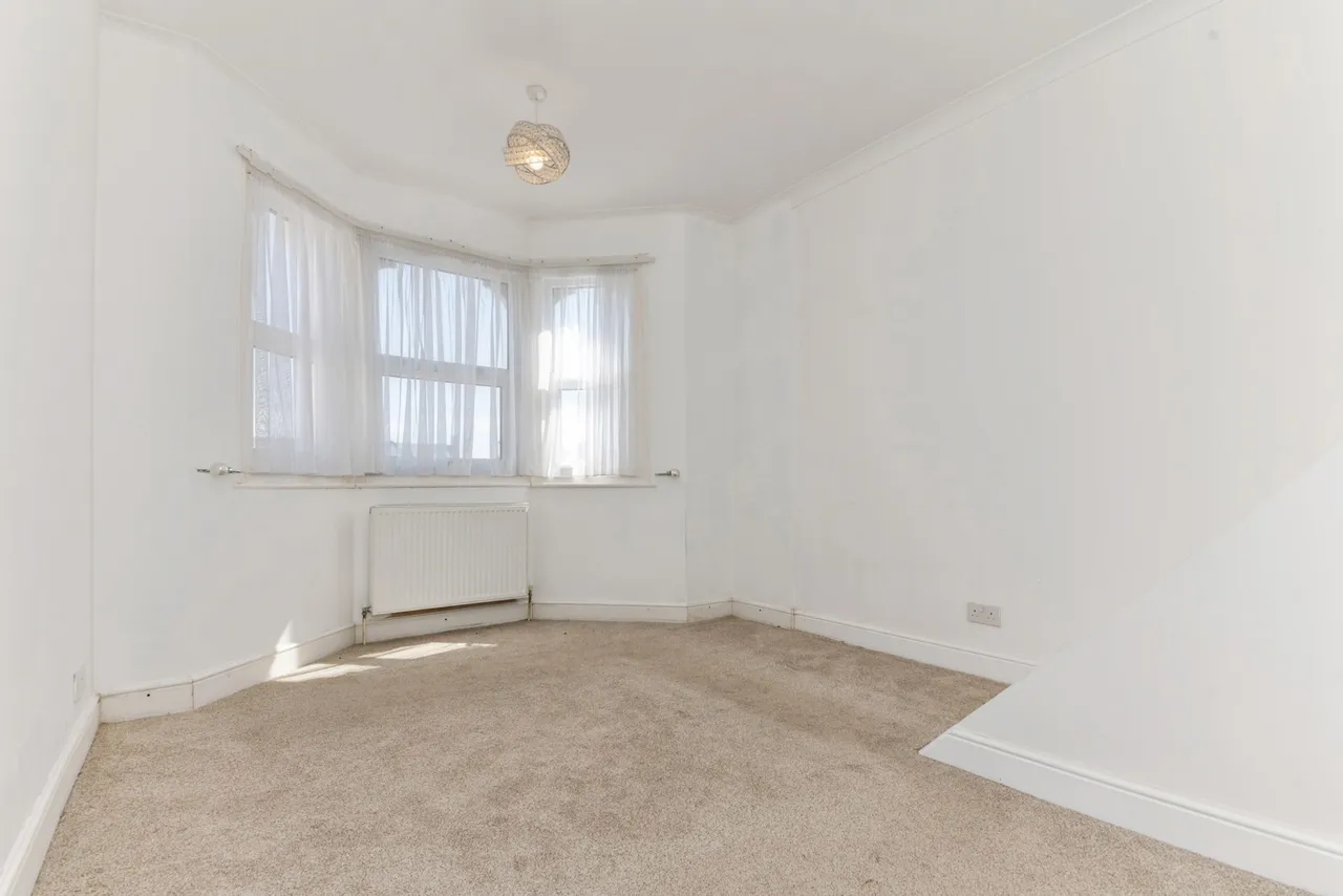 The Grove, Clacton-on-Sea, Essex, CO15, photo 5