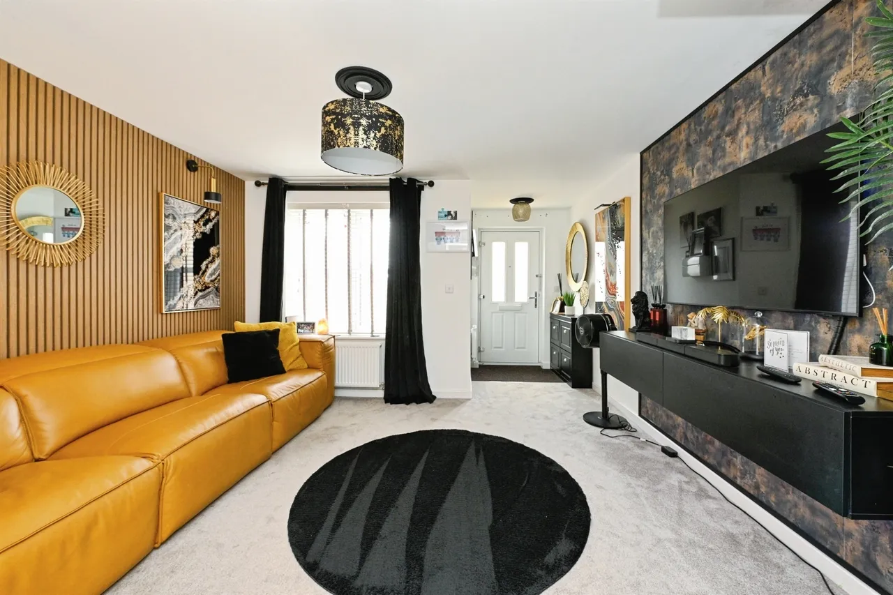 Daisy Drive, South Wootton, King's Lynn, photo 5