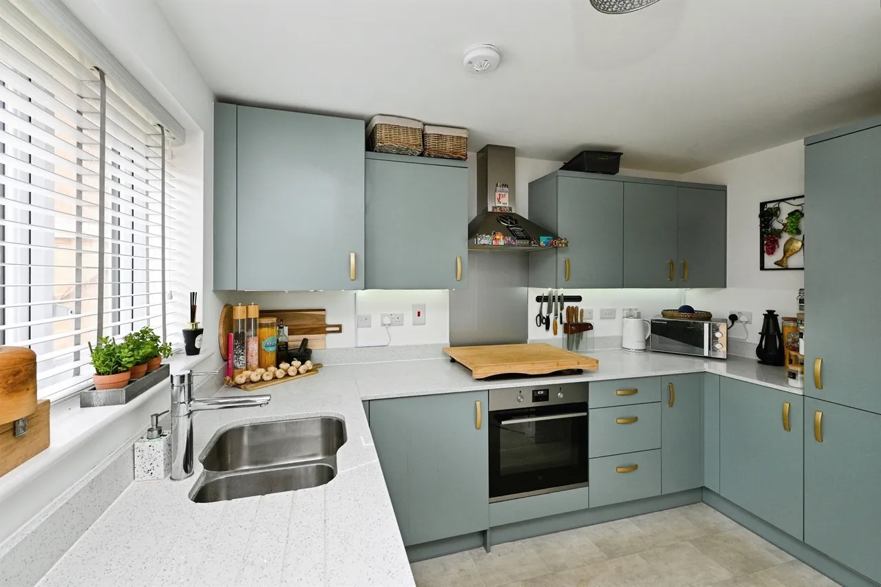 Daisy Drive, South Wootton, King's Lynn, photo 6