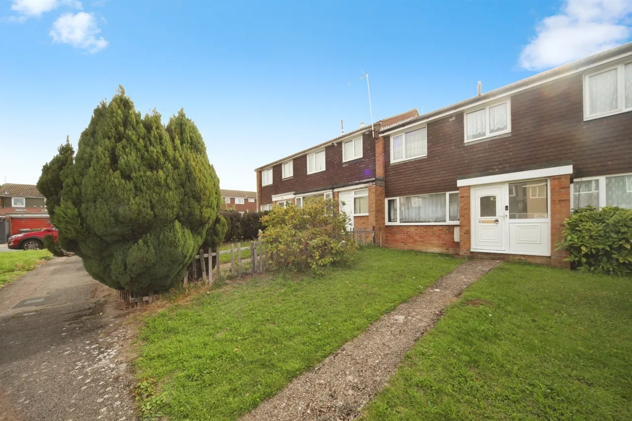 Julius Gardens, Luton, LU3, photo 14