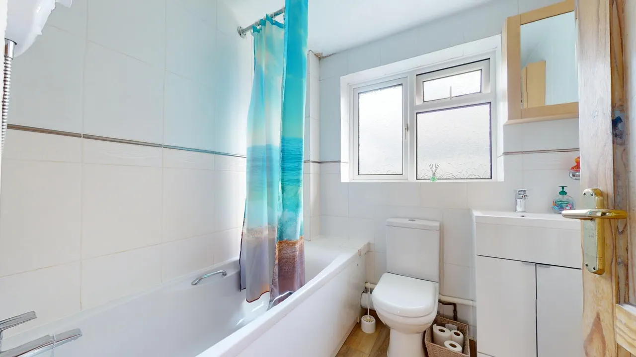 Rothley Chase, Haywards Heath, RH16, photo 8