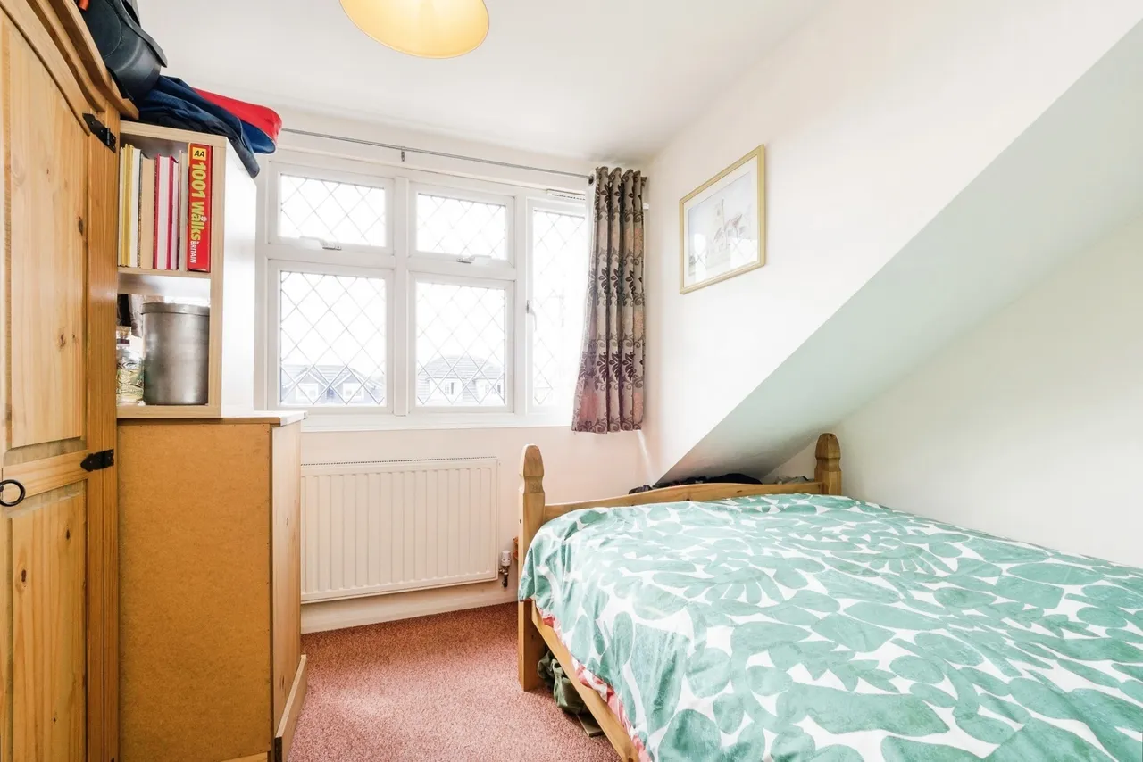 Briscoe Road, Rainham, RM13, photo 16