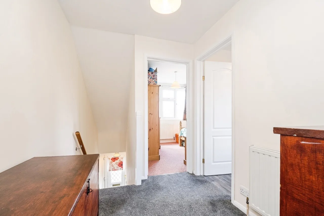 Briscoe Road, Rainham, RM13, photo 19