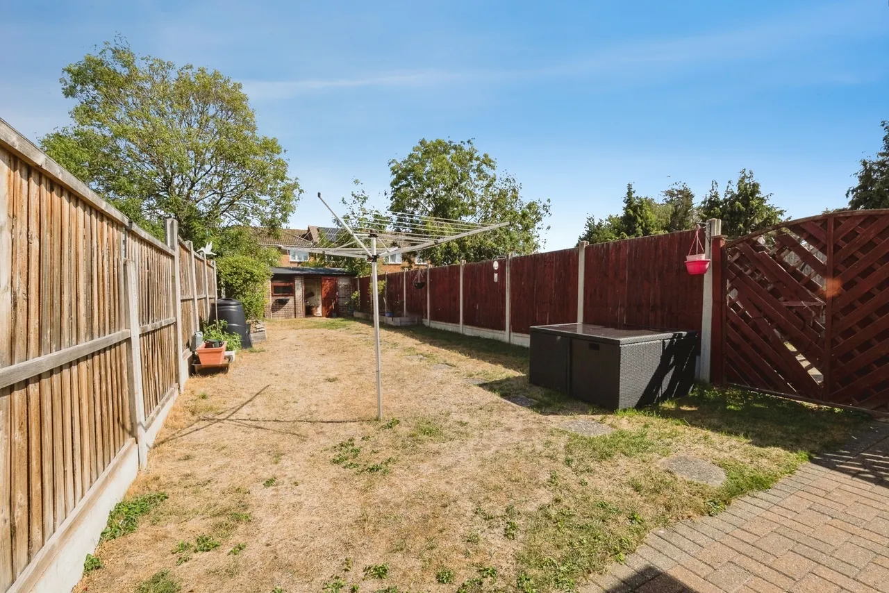 Briscoe Road, Rainham, RM13, photo 27