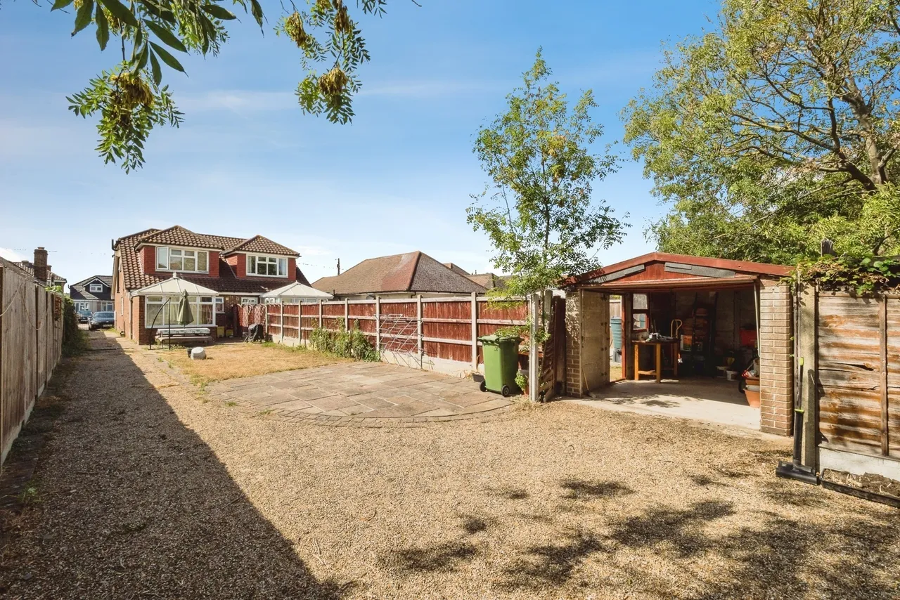 Briscoe Road, Rainham, RM13, photo 28