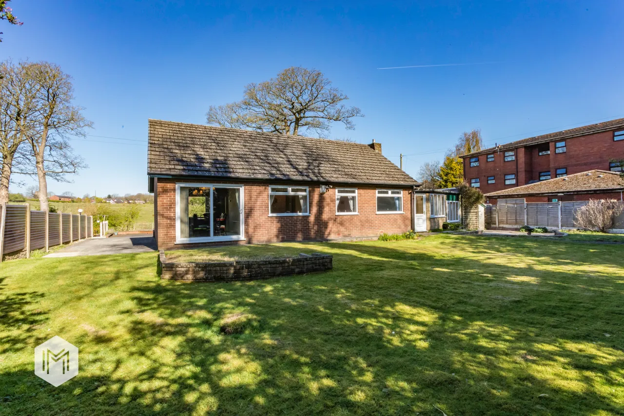 Half Acre Higher Ainsworth Road, Radcliffe, Manchester, M26 4JH, photo 12