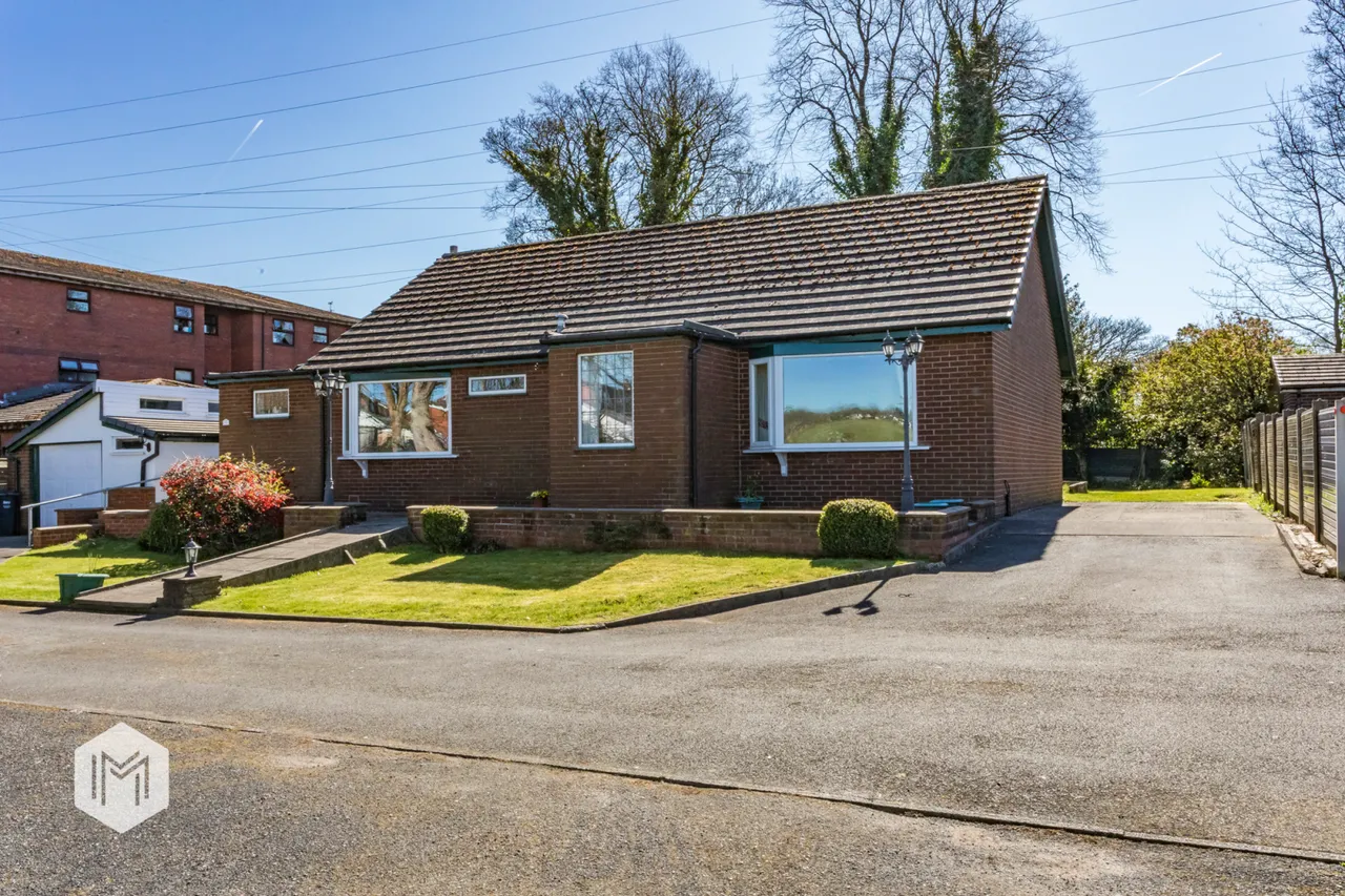 Half Acre Higher Ainsworth Road, Radcliffe, Manchester, M26 4JH, photo 6