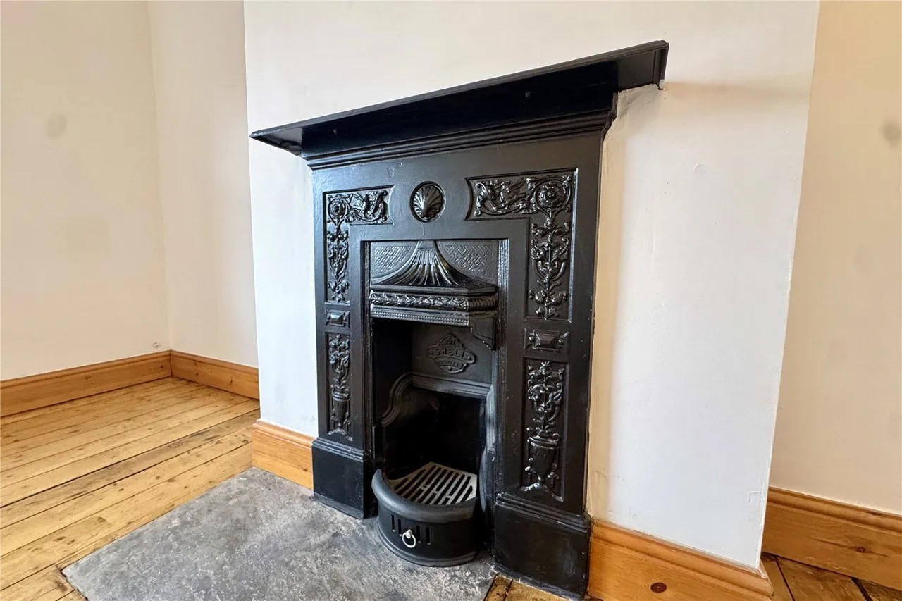 Belfield Mill Lane, Belfield, OL16, photo 6