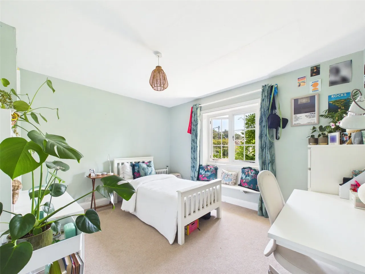 Burley Road, Winkton, BH23, photo 9