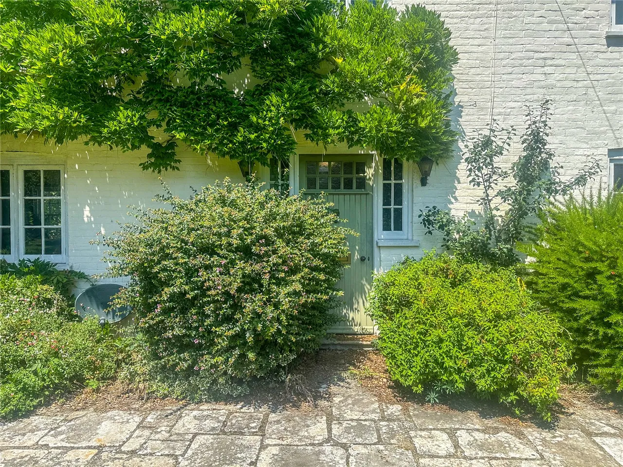 Burley Road, Winkton, BH23, photo 4