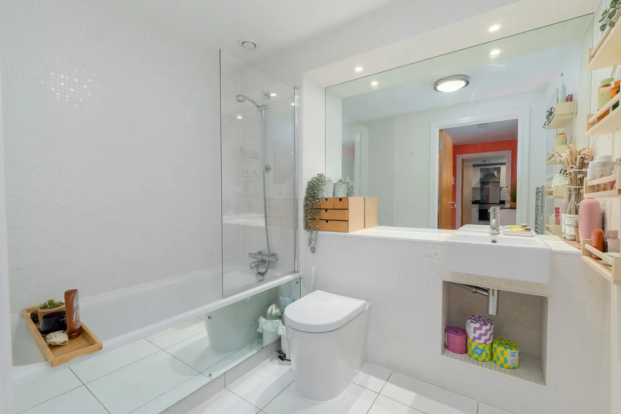 Merryweather Place, London, SE10, photo 6