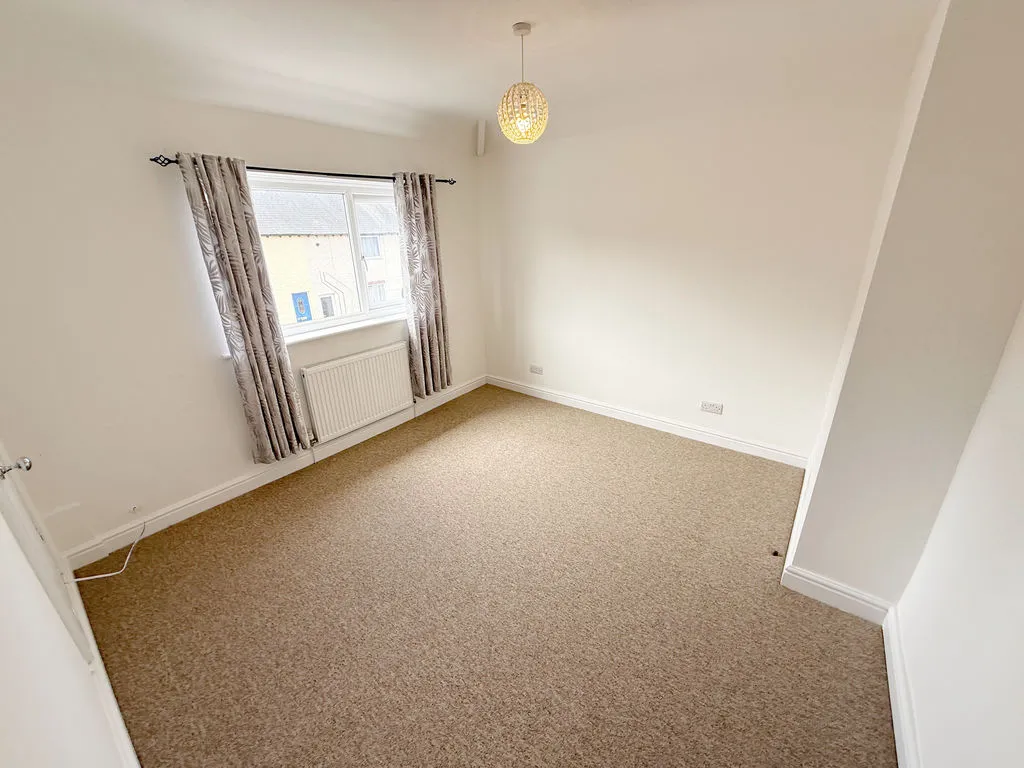 Brading Avenue, Grantham, photo 5