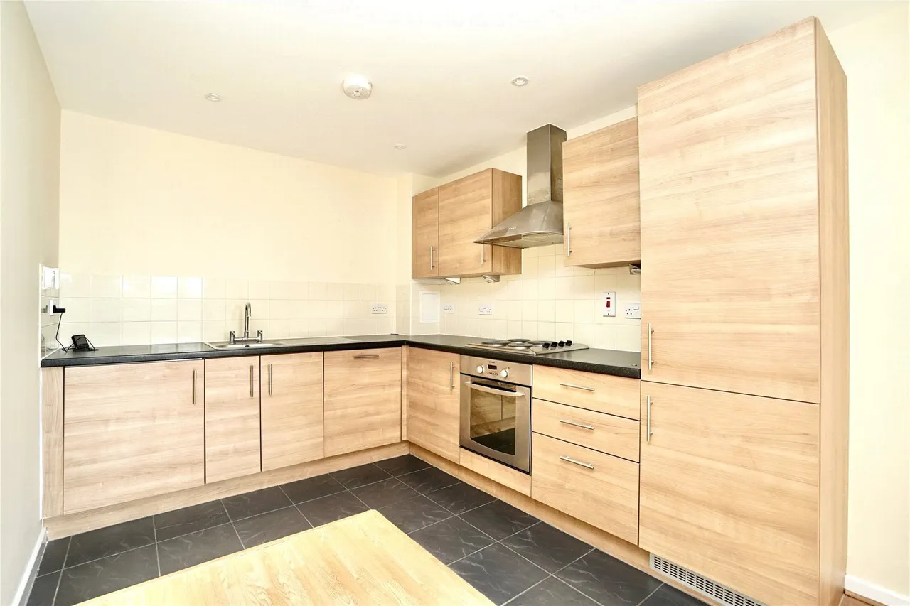 Palgrave Road, Bedford, Bedfordshire, MK42, photo 3