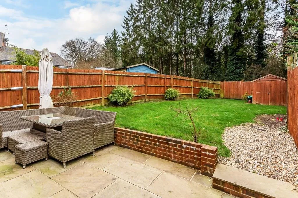 Marley Rise, Dorking, RH4, photo 3