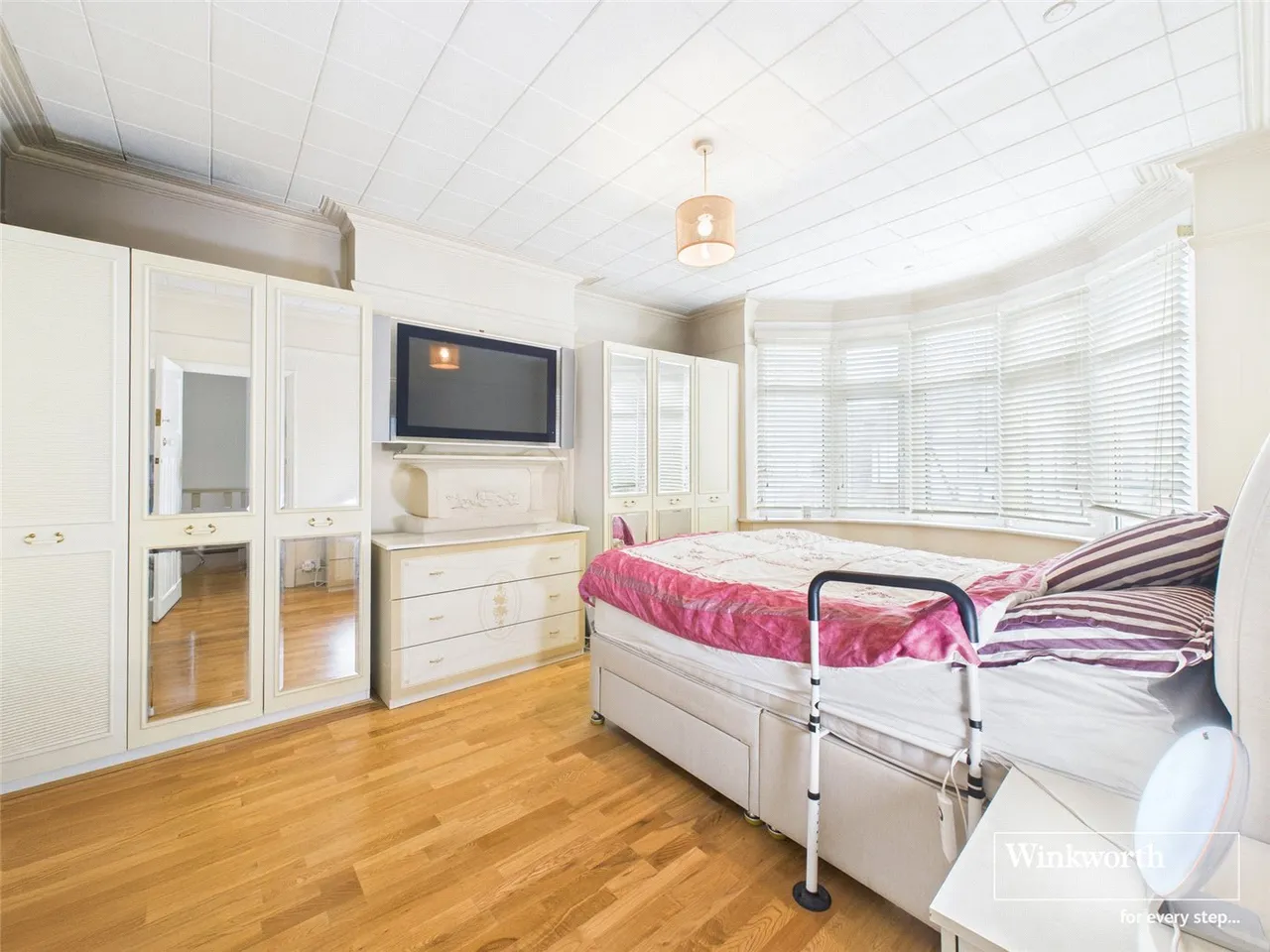 Egerton Gardens, Hendon, NW4, photo 5