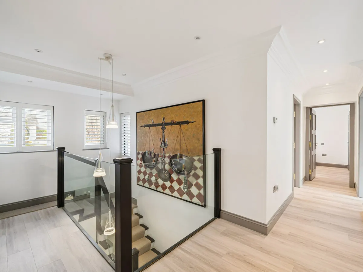 Esher Place Avenue, Esher, KT10, photo 12
