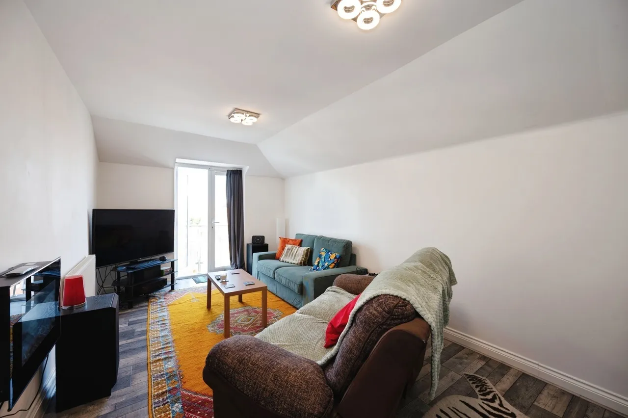 Southwood Road, Hayling Island, PO11, photo 4