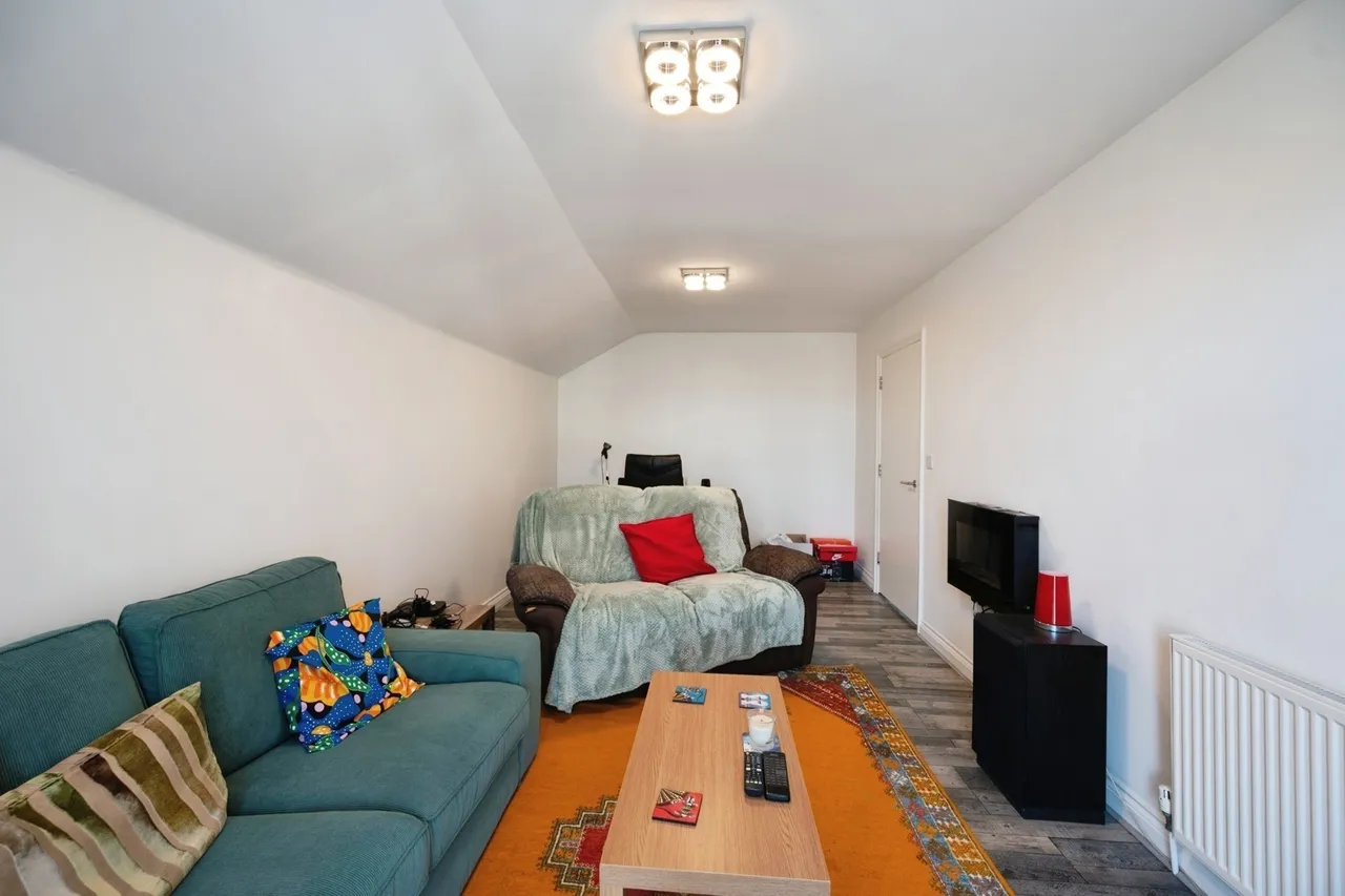 Southwood Road, Hayling Island, PO11, photo 11