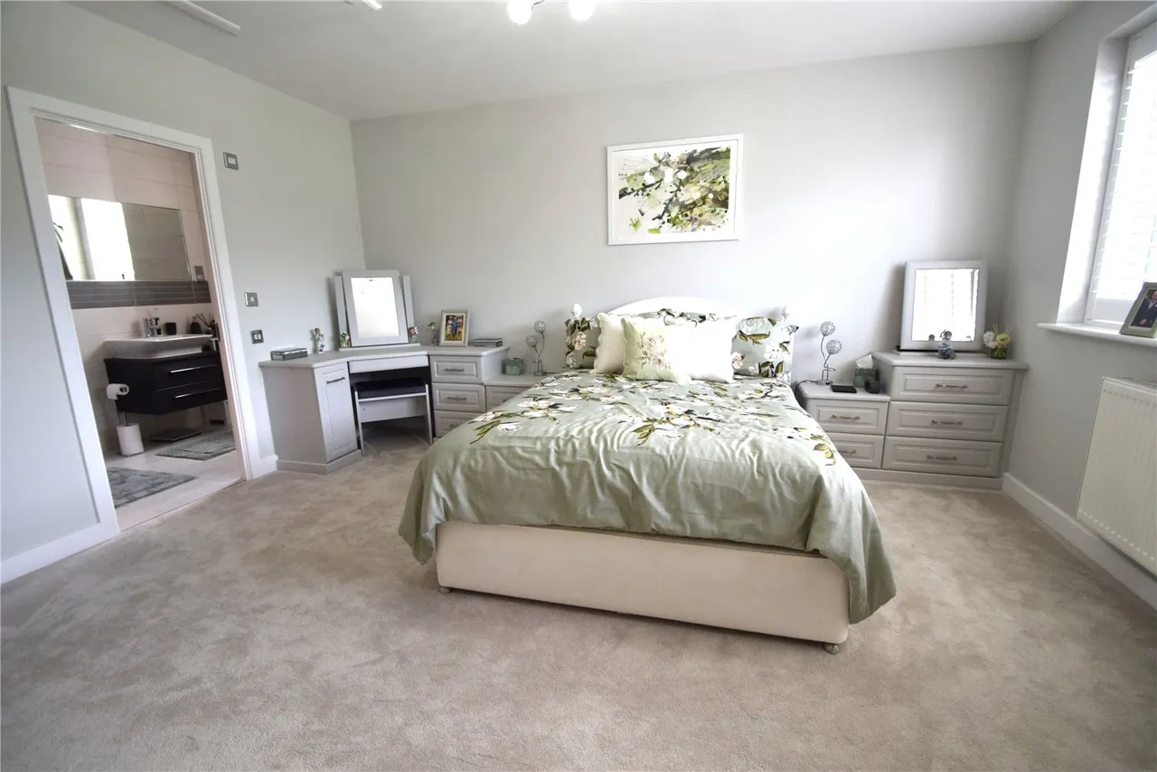 Cuckoo Crescent, Blackwater, Camberley, Hampshire, GU17 0SB, photo 14
