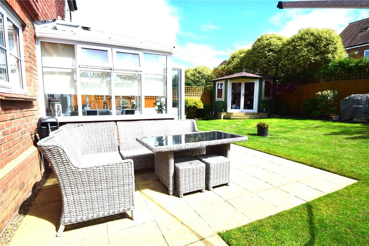 Cuckoo Crescent, Blackwater, Camberley, Hampshire, GU17 0SB, photo 17