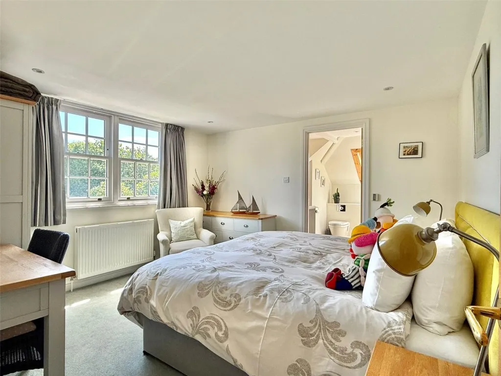 Milford on Sea, Lymington, photo 18