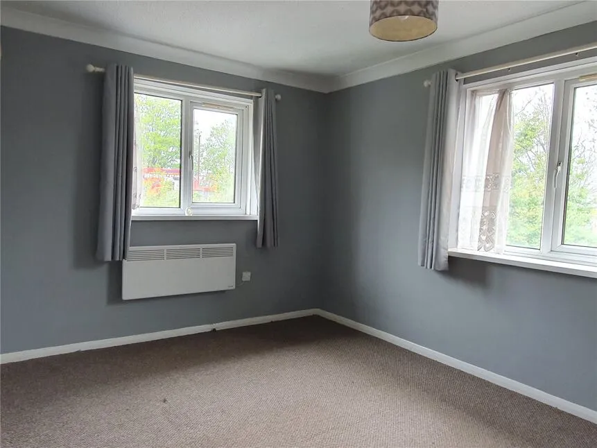 Victoria Road, Slough, Berkshire, SL2, photo 4