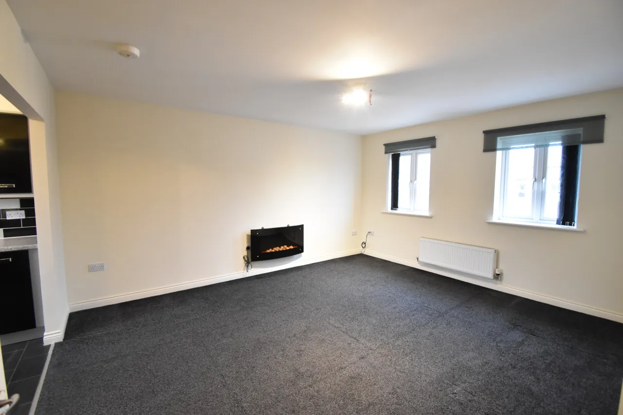 Blakeslee Drive, Exeter, photo 3