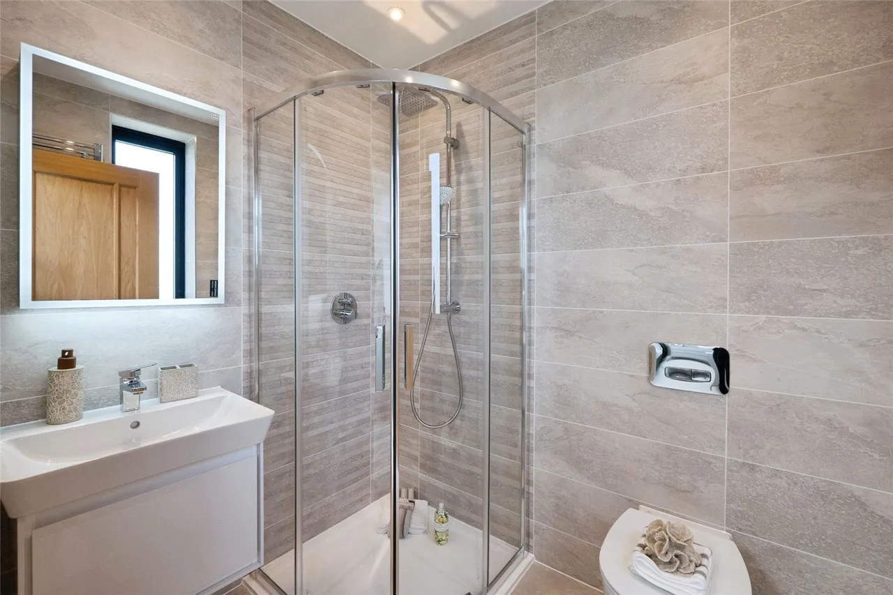 Guston Heights, Guston, Dover, Kent, CT15, photo 11