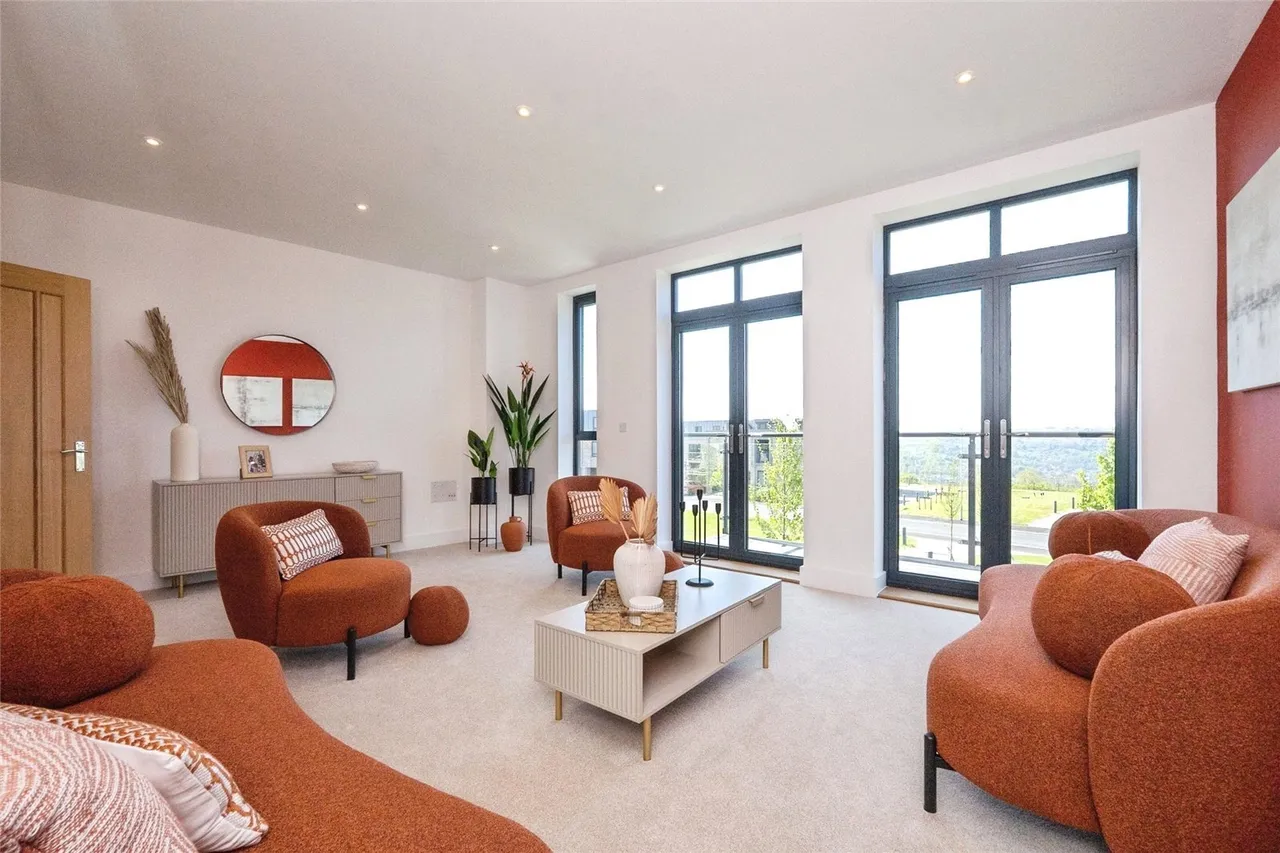 Guston Heights, Guston, Dover, Kent, CT15, photo 2