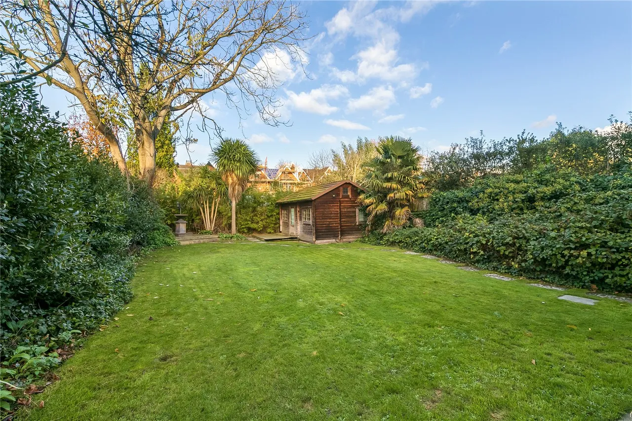 Lichfield Road, Kew, TW9, photo 2