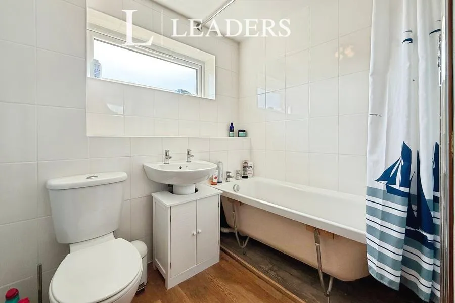 Southway, Gosport, PO13, photo 18