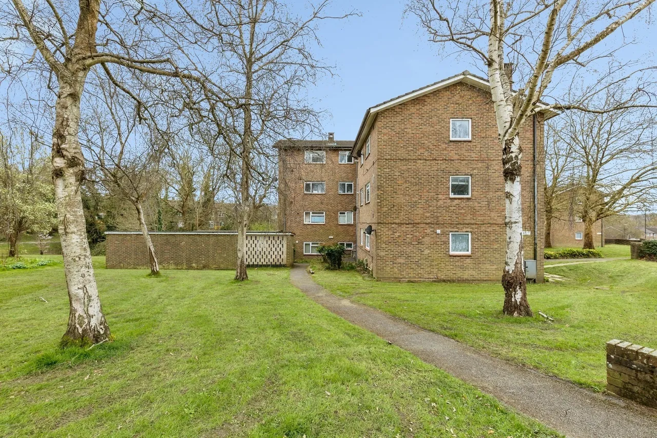 Highams Hill, Crawley, RH11, photo 13