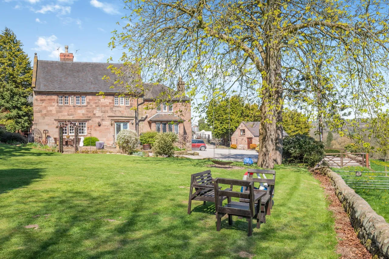Ipstones Bank, Froghall, ST10, photo 3