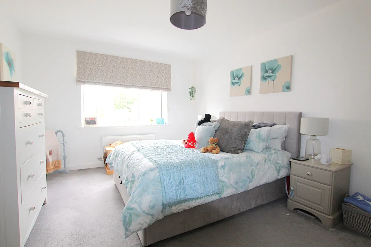 Marjoram Avenue, Cranleigh, GU6, photo 5