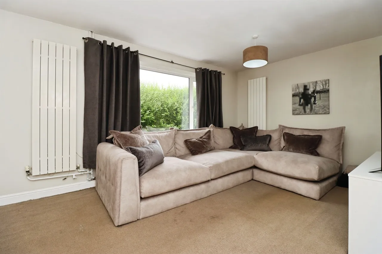 Constable Road, Corby, NN18, photo 2