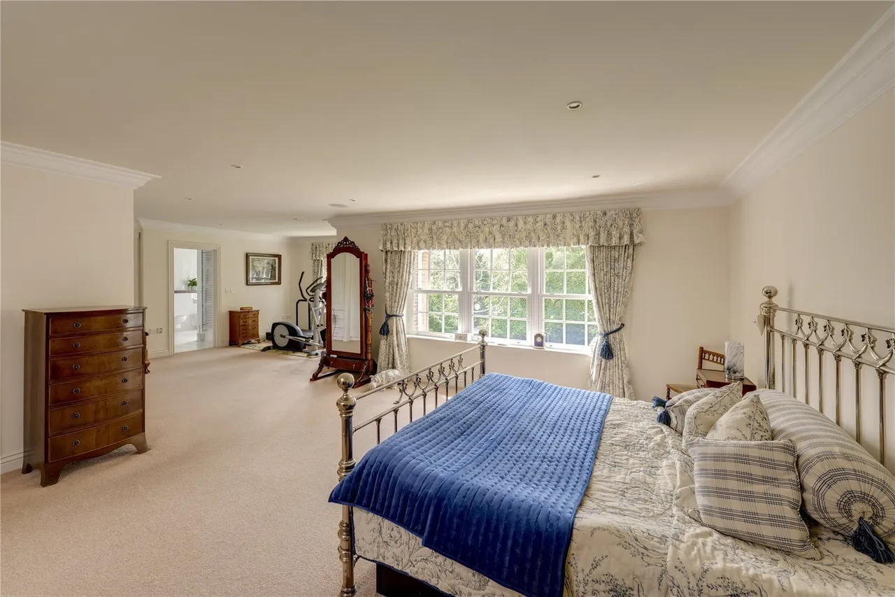 Westfield Road, Beaconsfield, HP9, photo 12