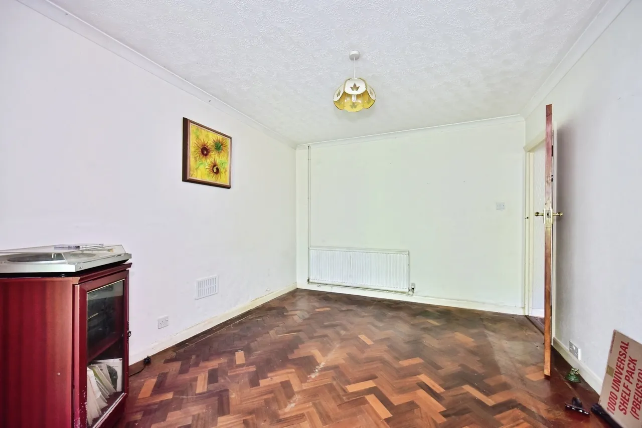 Pine Grove, Penenden Heath, MAIDSTONE, Kent, ME14, photo 5