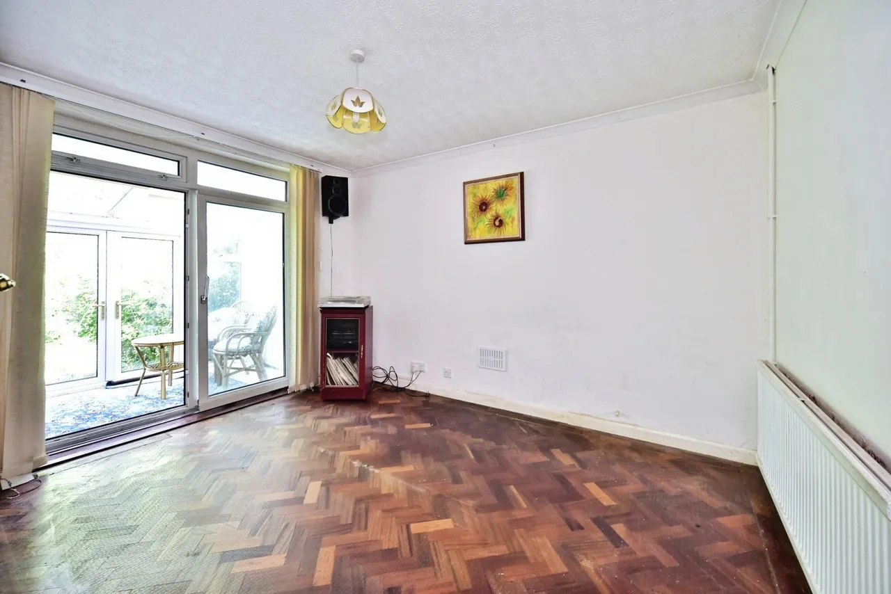 Pine Grove, Penenden Heath, MAIDSTONE, Kent, ME14, photo 4
