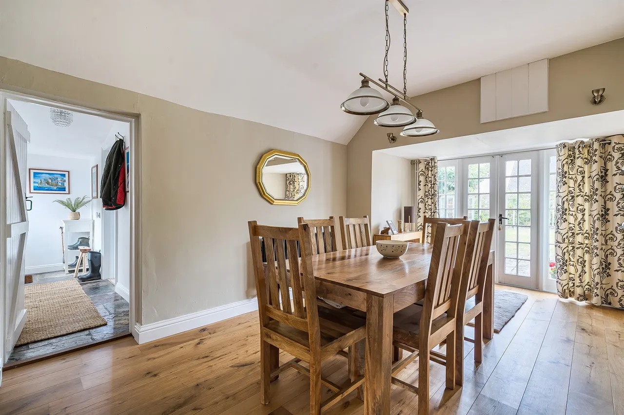 Court Lane, Edington, BA13, photo 5