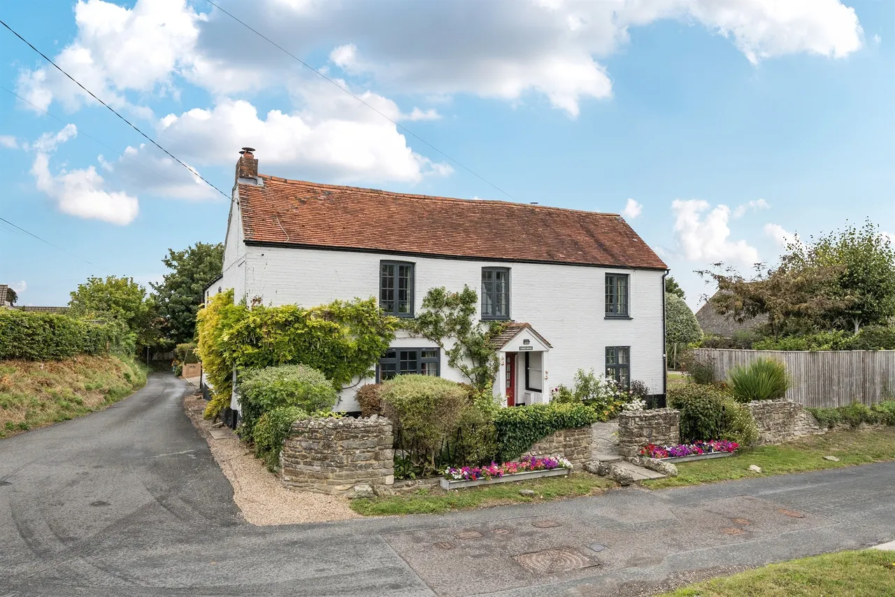 Court Lane, Edington, BA13, photo 24