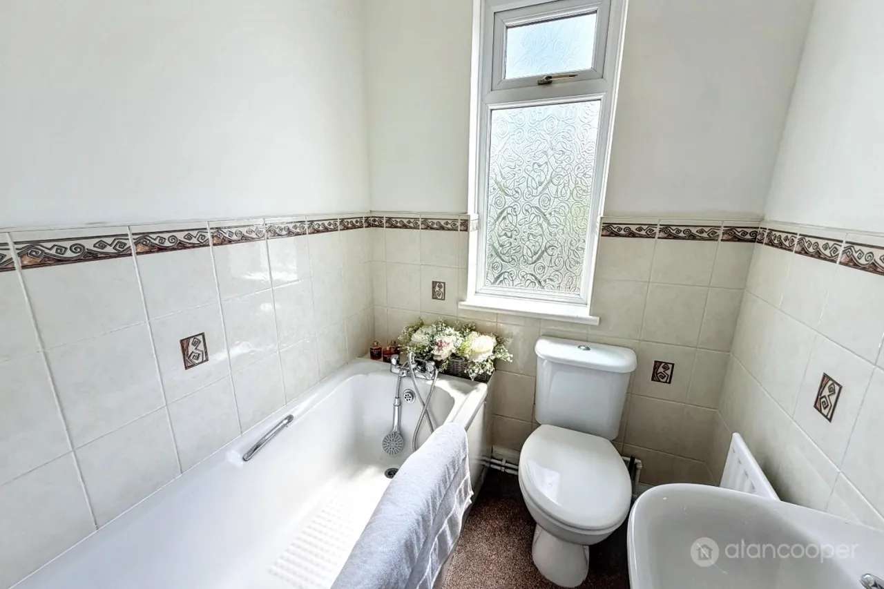 Wolvey Road, Bulkington, CV12, photo 17