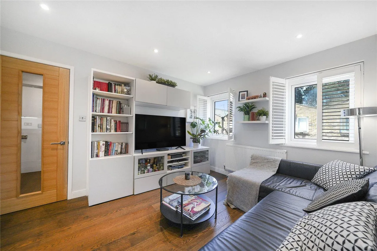 Cubitt Terrace, SW4, photo 9