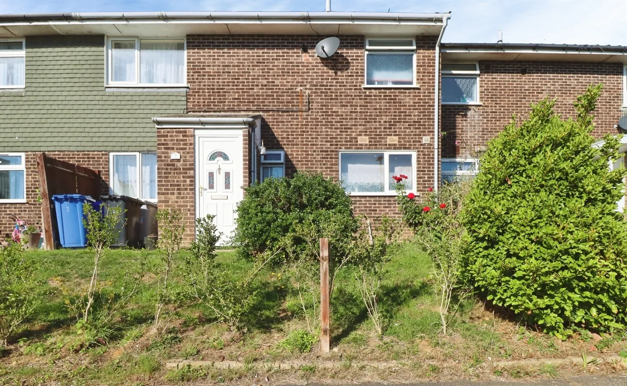 3 bed house for sale, Alder Close, Desborough, NN14