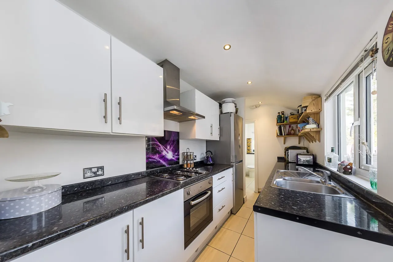 Invicta Road, Dartford, Kent, DA2, photo 3