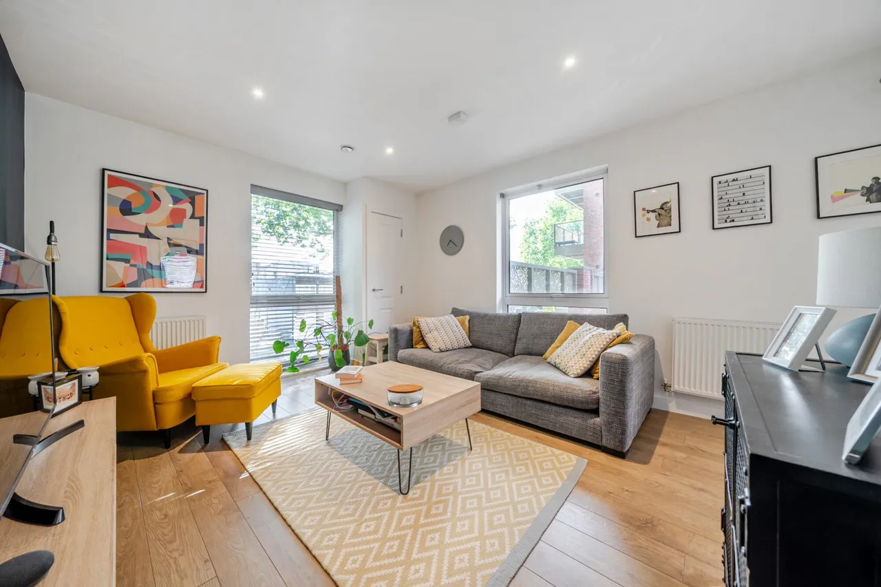 Broome Way, SE5, photo 3