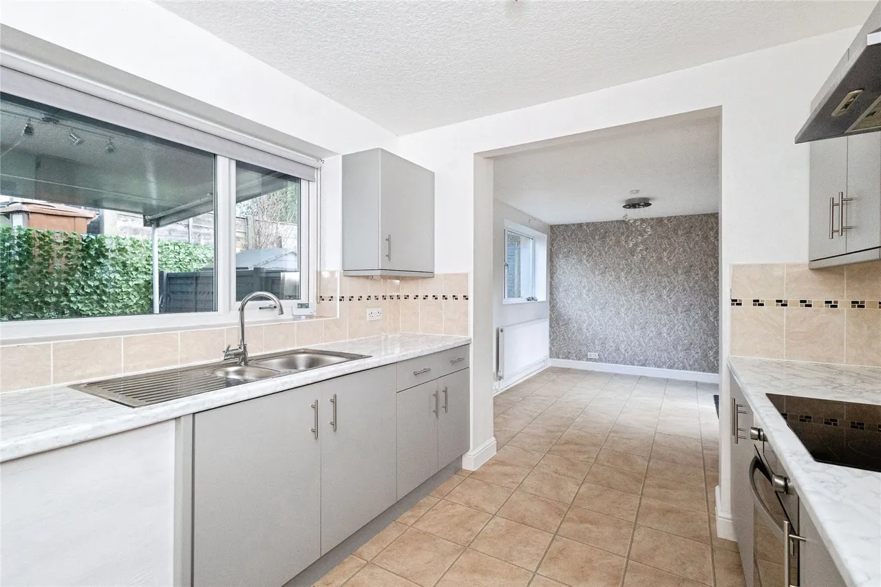 Redhill Drive, Bredbury, Stockport, Greater Manchester, SK6, photo 8