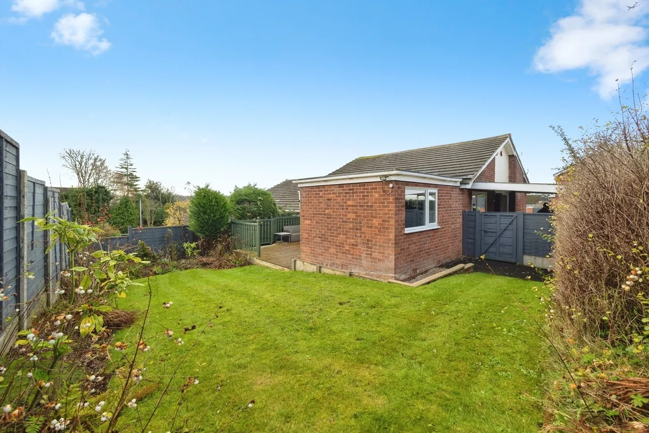 Redhill Drive, Bredbury, Stockport, Greater Manchester, SK6, photo 24