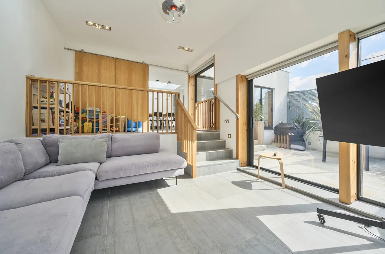 Fitzjohn Avenue, Barnet, EN5 2HP, photo 11