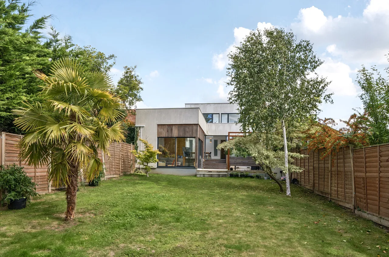 Fitzjohn Avenue, Barnet, EN5 2HP, photo 2