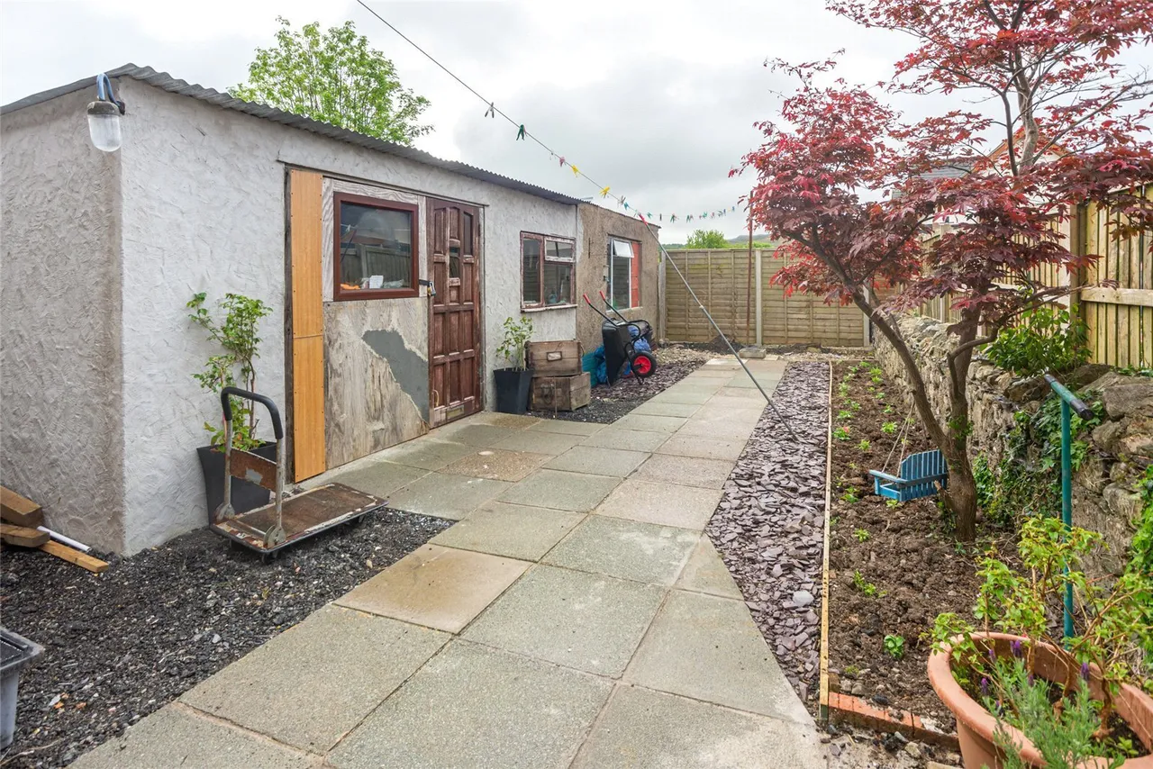 Station Road, Llanrug, photo 8